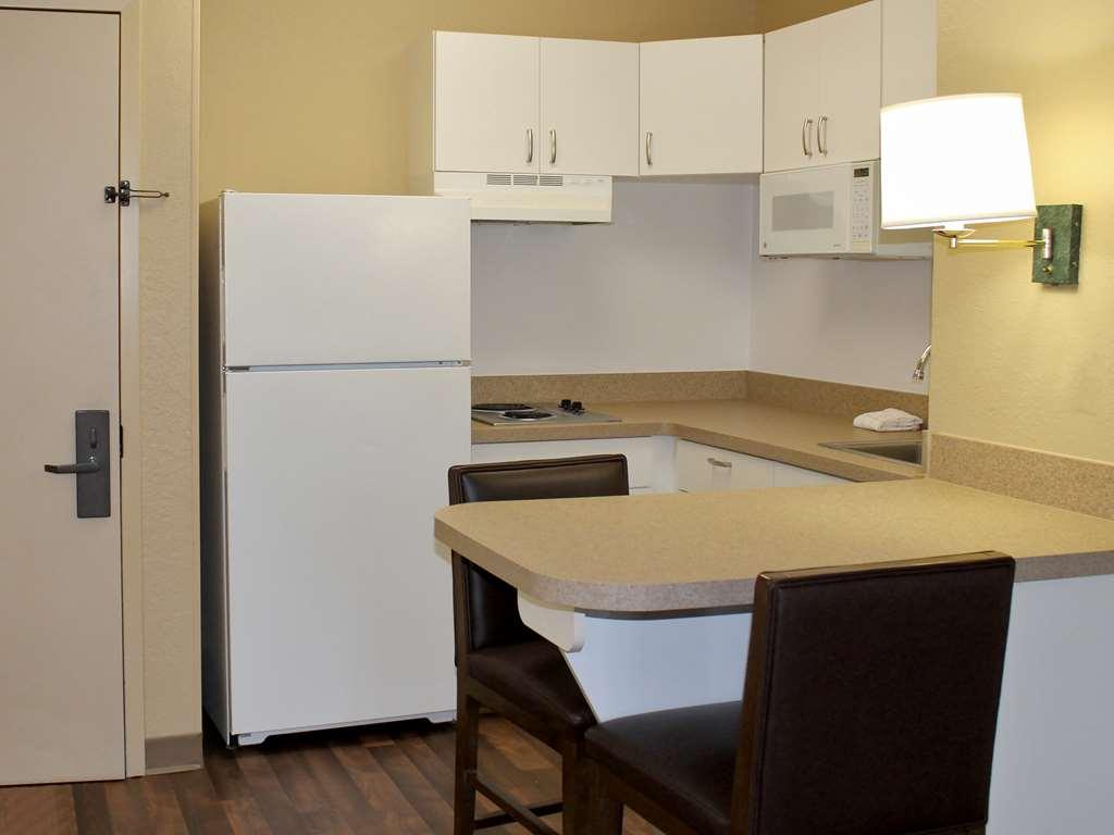 Auburn Hills Extended Stay Inn Quarto foto