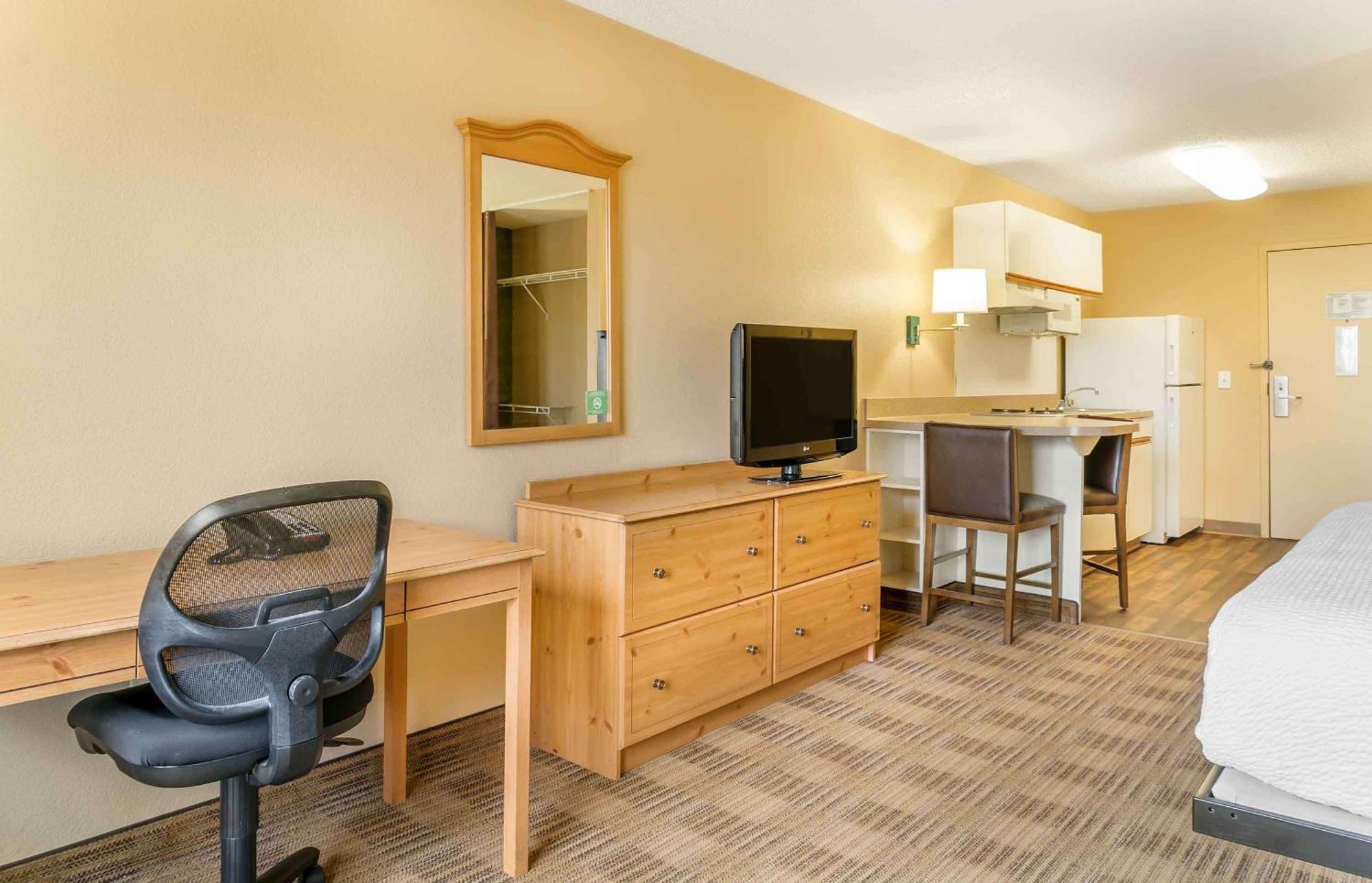 Auburn Hills Extended Stay Inn Exterior foto